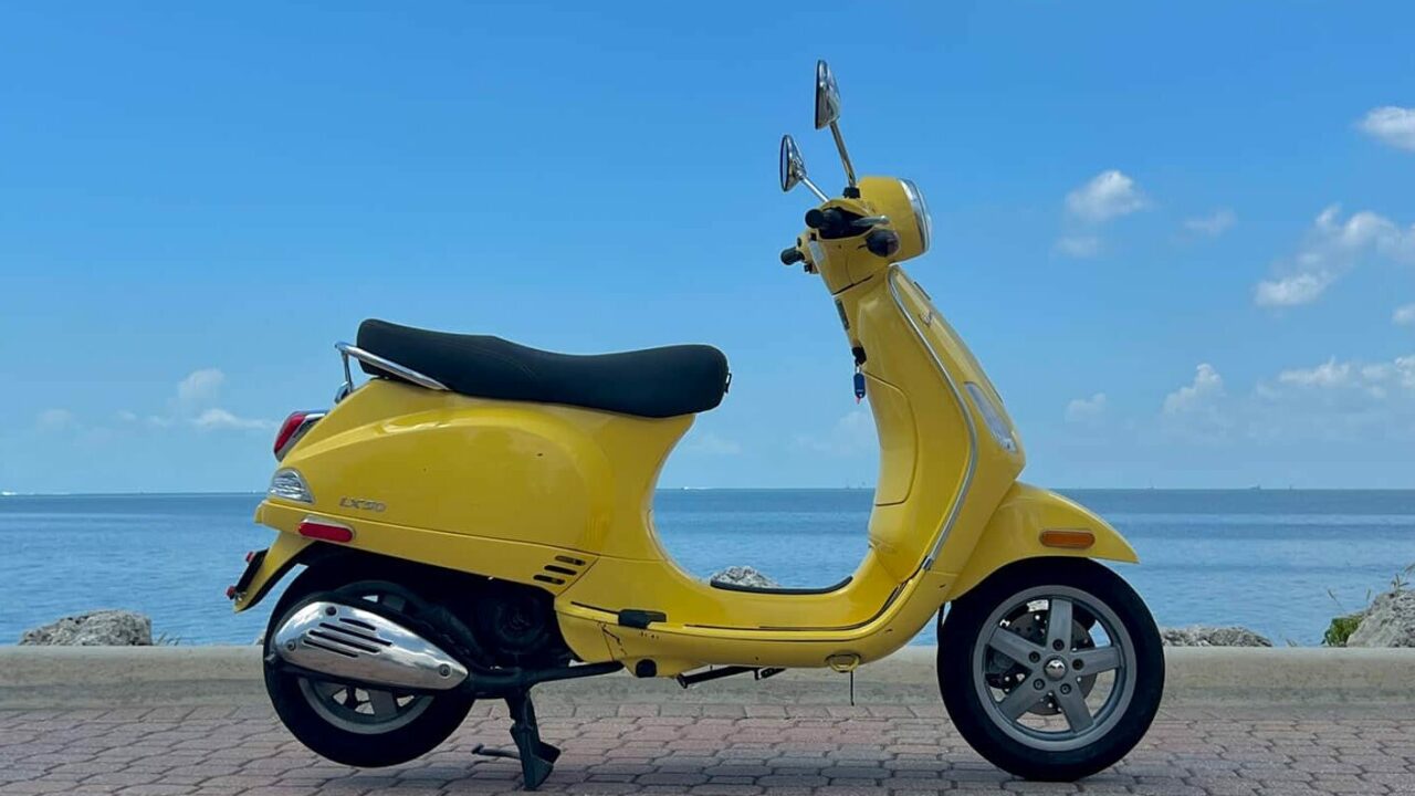 Rent A Vespa LX 50 in Yellow | Vespa Motorcycle Rentals In Miami, FL, image size:1280x720